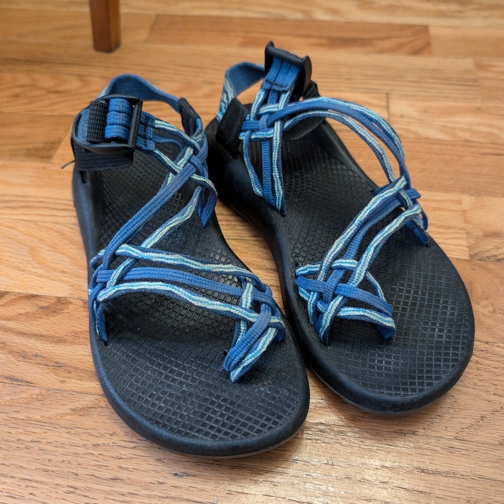 Chaco Sandals W 7 - Spring, Summer Hiking Sandals, Warm weather hiking